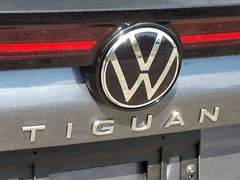 new 2025 Volkswagen Tiguan car, priced at $35,769