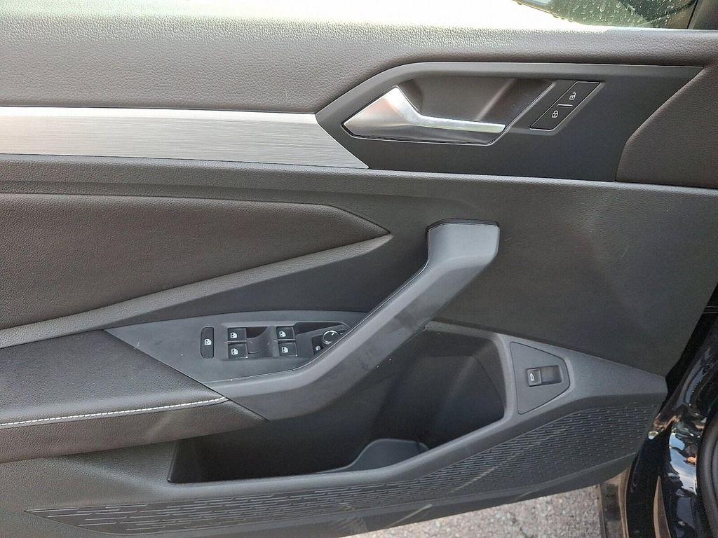 new 2025 Volkswagen Jetta car, priced at $25,214
