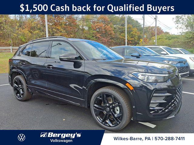 new 2025 Volkswagen Tiguan car, priced at $36,780