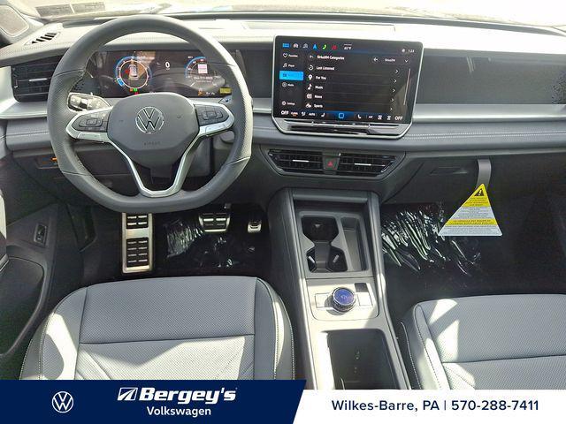 new 2025 Volkswagen Tiguan car, priced at $36,780