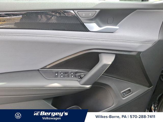 new 2025 Volkswagen Tiguan car, priced at $36,780