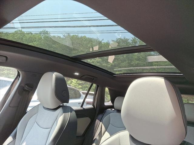 new 2025 Volkswagen Tiguan car, priced at $36,401