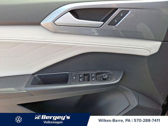 new 2025 Volkswagen Taos car, priced at $32,413