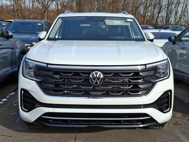 new 2025 Volkswagen Atlas car, priced at $56,361