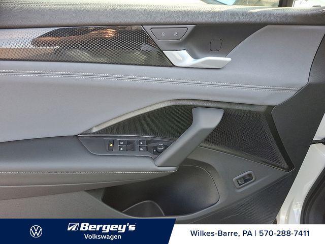 new 2025 Volkswagen Tiguan car, priced at $34,355