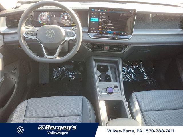 new 2025 Volkswagen Tiguan car, priced at $34,019