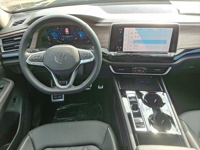 new 2025 Volkswagen Atlas car, priced at $50,738