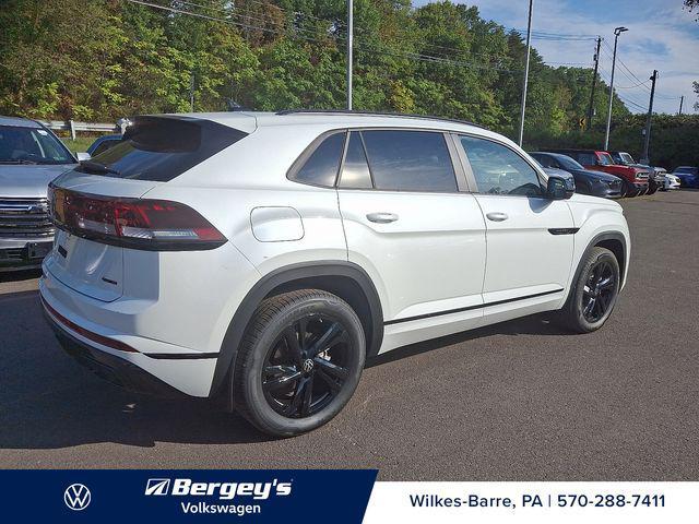 new 2026 Volkswagen Atlas Cross Sport car, priced at $51,682