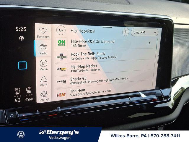 new 2026 Volkswagen Atlas Cross Sport car, priced at $51,682