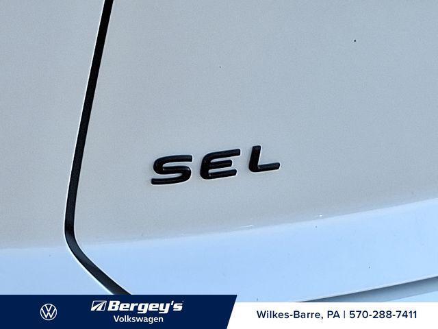 new 2026 Volkswagen Atlas Cross Sport car, priced at $51,682