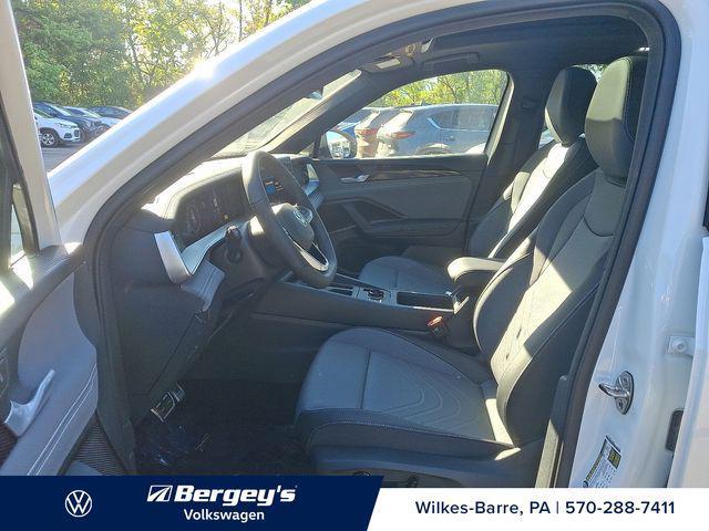 new 2025 Volkswagen Tiguan car, priced at $36,820