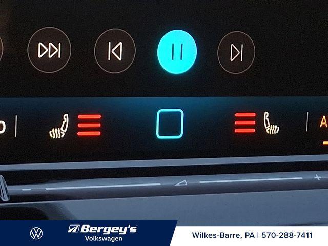 new 2025 Volkswagen Tiguan car, priced at $36,820