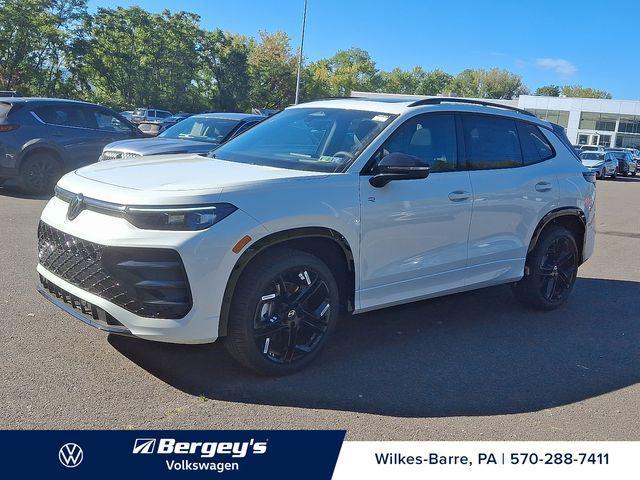 new 2025 Volkswagen Tiguan car, priced at $36,820