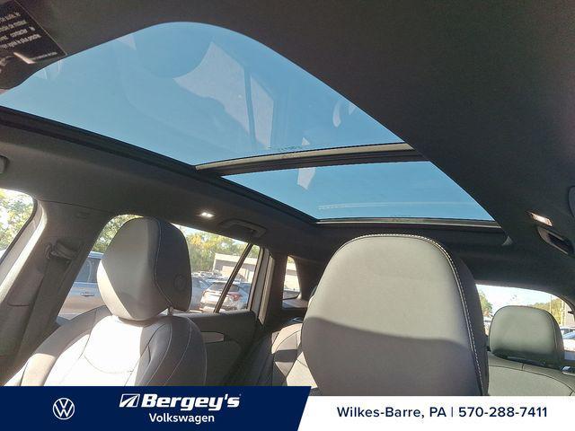 new 2025 Volkswagen Tiguan car, priced at $36,820