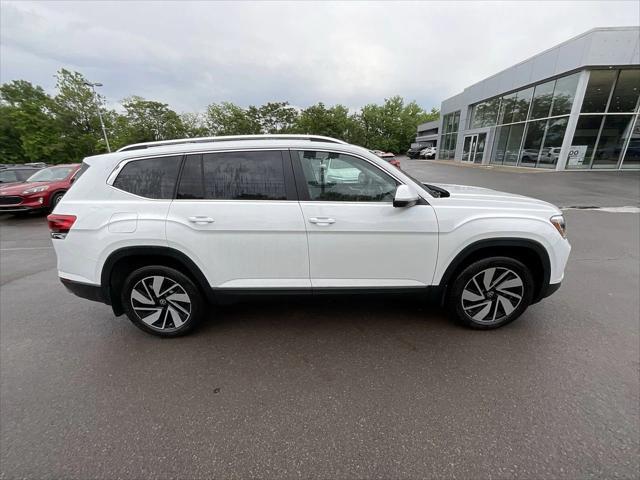 new 2024 Volkswagen Atlas car, priced at $52,006