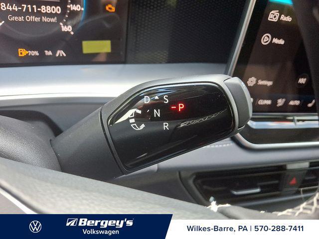 new 2025 Volkswagen Tiguan car, priced at $31,987