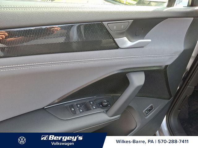 new 2025 Volkswagen Tiguan car, priced at $31,987