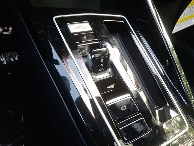 new 2025 Volkswagen Golf GTI car, priced at $39,455
