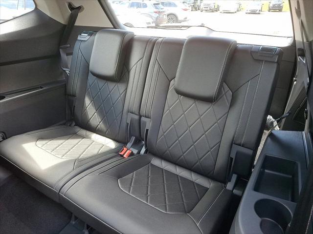 new 2025 Volkswagen Atlas car, priced at $53,331