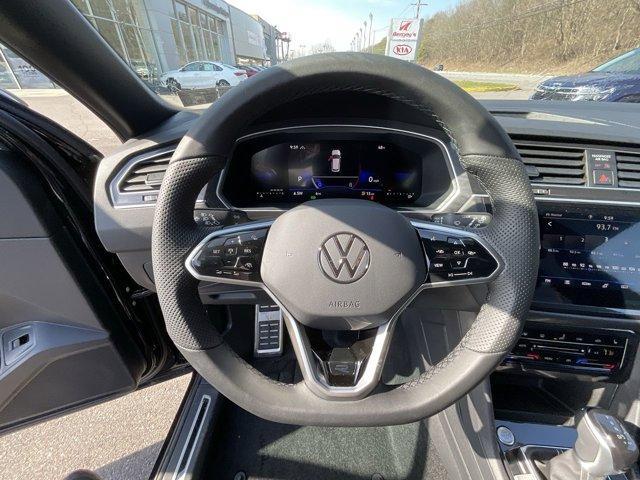 new 2024 Volkswagen Tiguan car, priced at $37,409