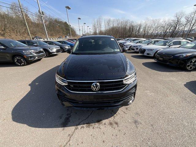 new 2024 Volkswagen Tiguan car, priced at $37,409