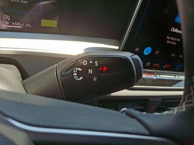 new 2025 Volkswagen Tiguan car, priced at $34,998