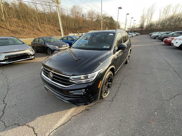 new 2024 Volkswagen Tiguan car, priced at $37,859