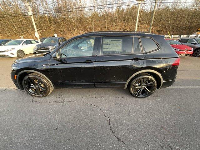 new 2024 Volkswagen Tiguan car, priced at $37,859