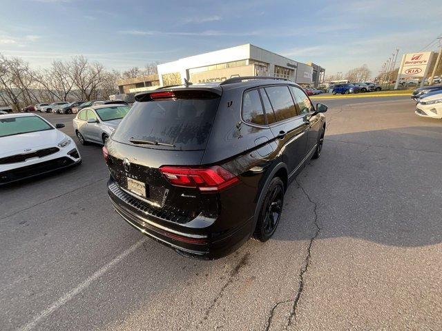 new 2024 Volkswagen Tiguan car, priced at $37,859