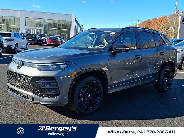 new 2025 Volkswagen Tiguan car, priced at $37,430