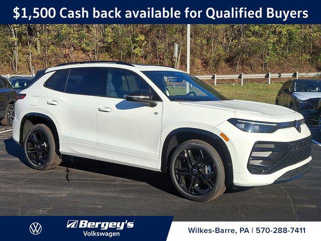 new 2025 Volkswagen Tiguan car, priced at $37,820