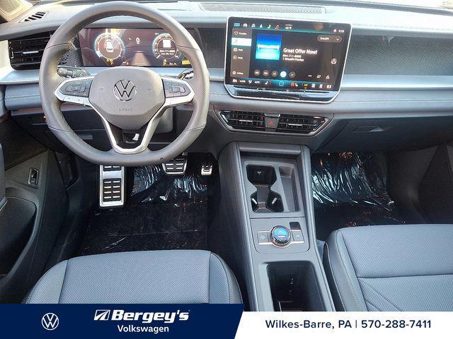 new 2025 Volkswagen Tiguan car, priced at $37,820