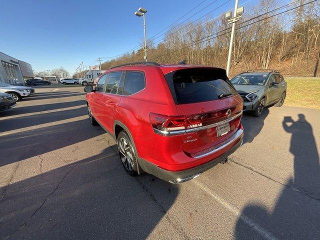 new 2024 Volkswagen Atlas car, priced at $45,908