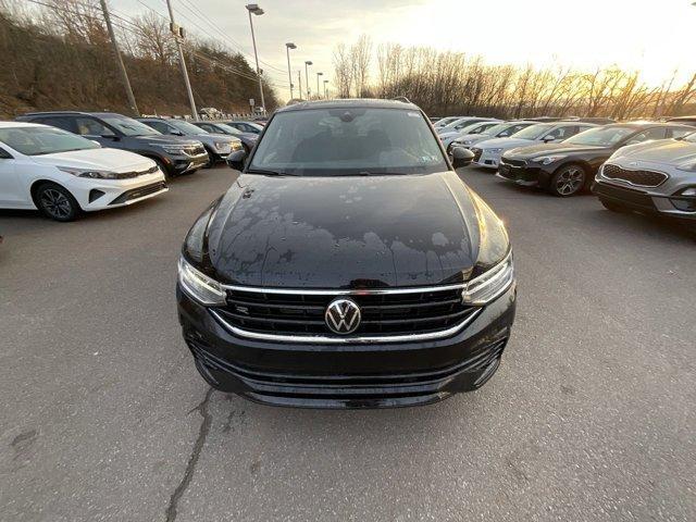 new 2024 Volkswagen Tiguan car, priced at $37,859