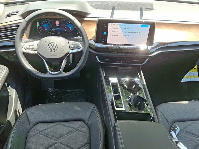 new 2025 Volkswagen Atlas car, priced at $41,283