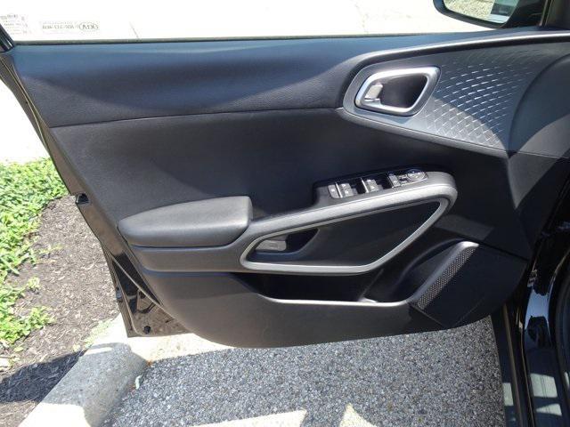 used 2020 Kia Soul car, priced at $13,156