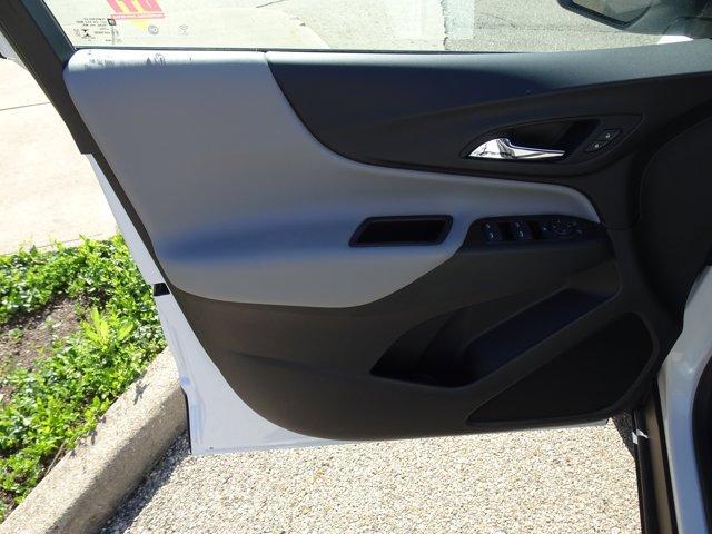 used 2022 Chevrolet Equinox car, priced at $22,654