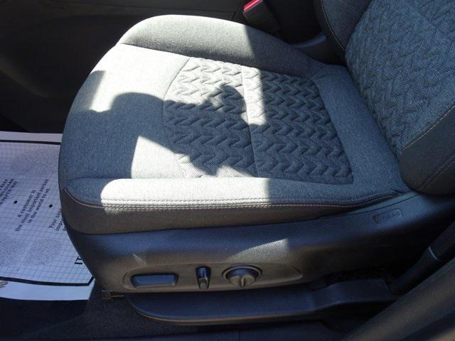 used 2024 Chevrolet Equinox car, priced at $25,216