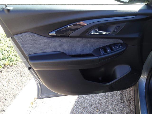 used 2023 Chevrolet TrailBlazer car, priced at $23,420