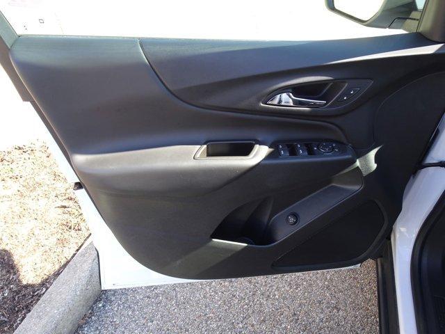 used 2022 Chevrolet Equinox car, priced at $25,900