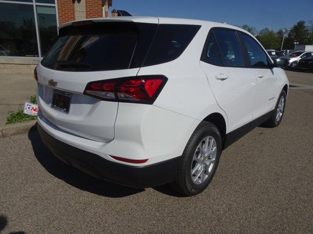 new 2024 Chevrolet Equinox car, priced at $27,370