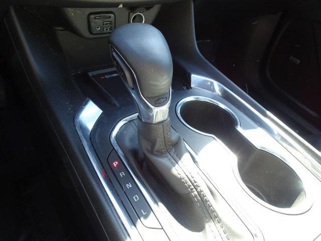 used 2023 Chevrolet Traverse car, priced at $42,192