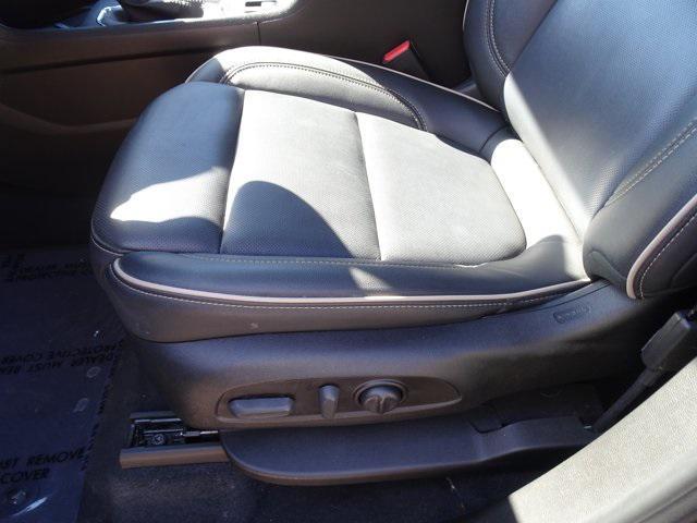 used 2023 Chevrolet Traverse car, priced at $42,192