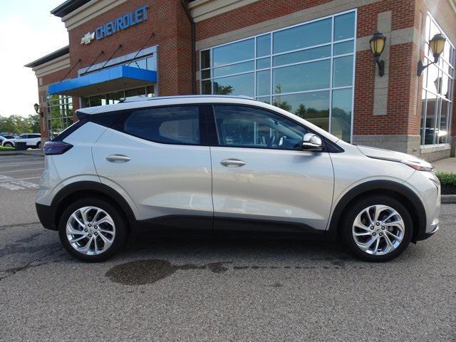 used 2022 Chevrolet Bolt EUV car, priced at $23,077