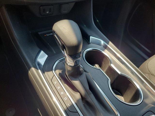 used 2023 Chevrolet Traverse car, priced at $32,355