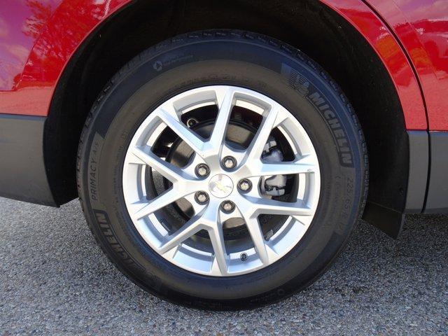 used 2024 Chevrolet Equinox car, priced at $28,900