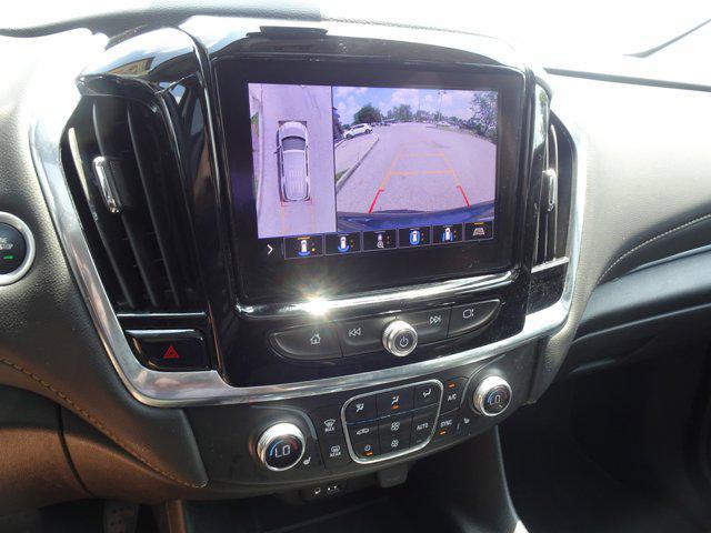 used 2021 Chevrolet Traverse car, priced at $38,976