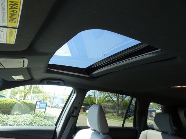 used 2024 Honda Passport car, priced at $36,878