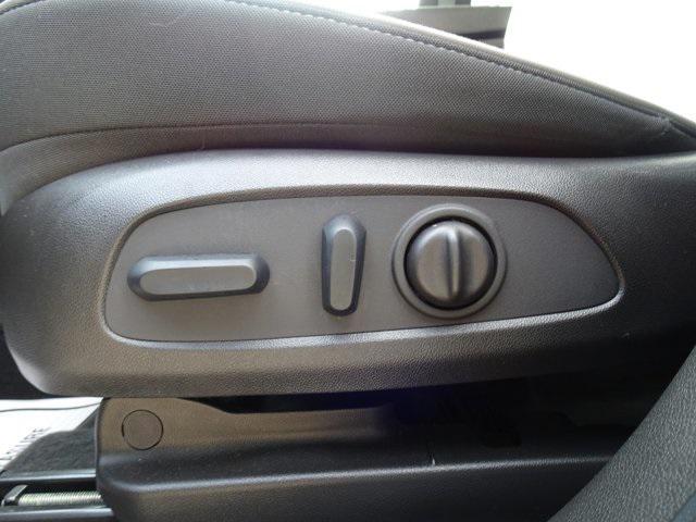 used 2023 Chevrolet TrailBlazer car