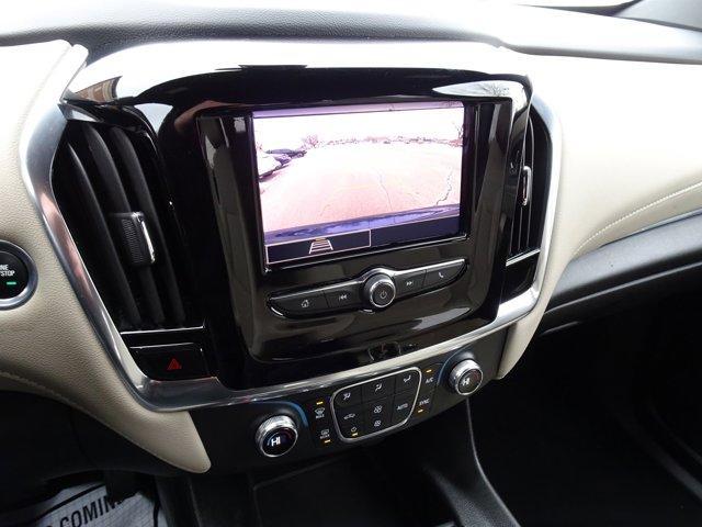 used 2022 Chevrolet Traverse car, priced at $32,970